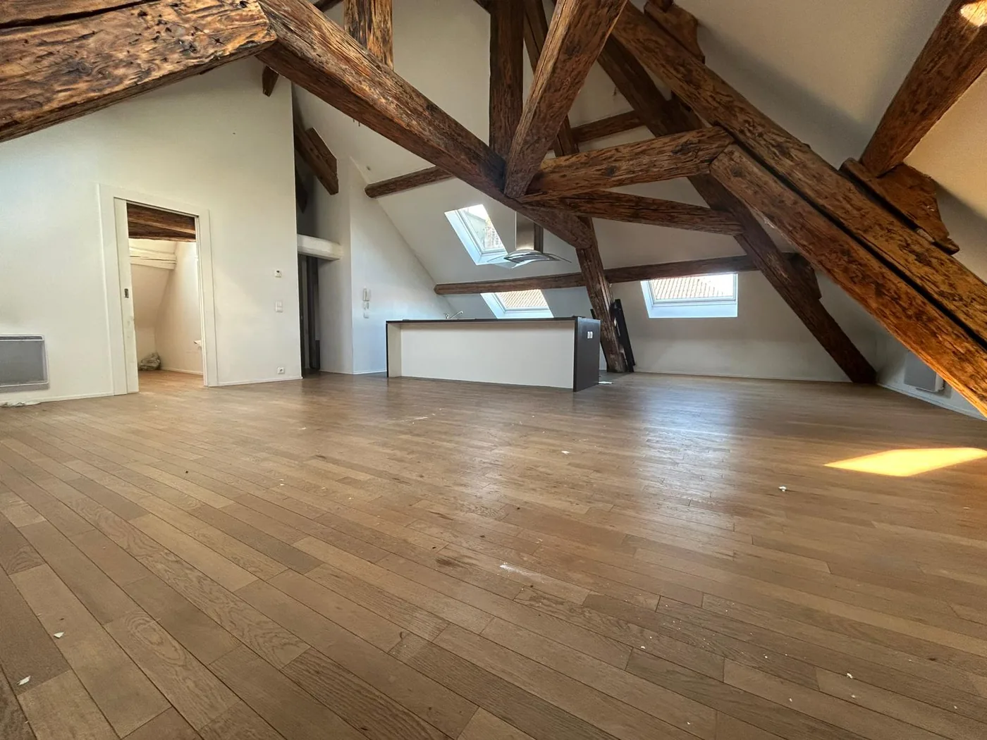 Combles aménagés rénovée par DNM Travaux, avant travaux
